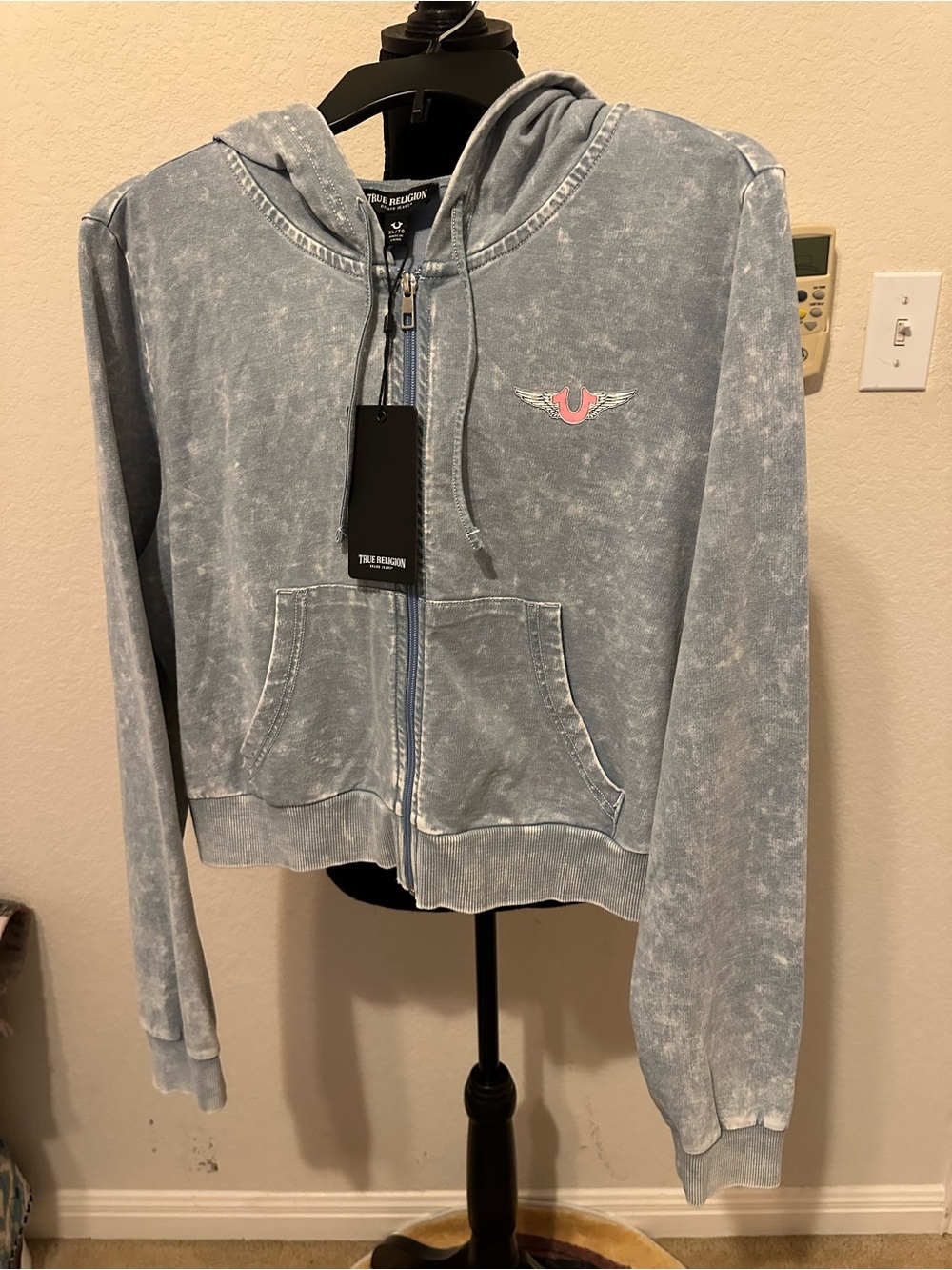 True Religion Light Blue Acid Wash Hoodie with Pink Logo. Size XL NWT - Picture 4 of 10